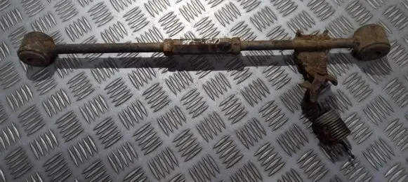 Toyota Corolla E100 Rear upper control arm/wishbone