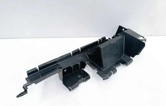 Toyota RAV 4 (XA50) Intercooler air guide/duct channel 16595F0570