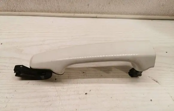Volvo V70 Front door exterior handle 30753785