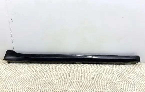 BMW 5 G30 G31 G38 Front sill (body part) 7387338