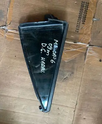 Mazda 6 Rear vent window glass 