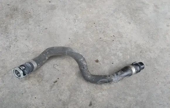 Ford S-MAX Engine coolant pipe/hose