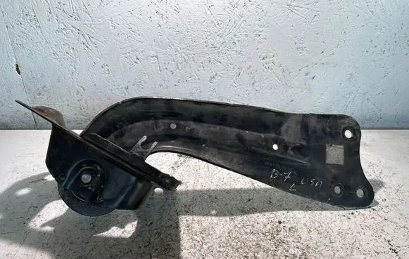Volkswagen PASSAT B7 Rear upper control arm/wishbone 1K0505225H