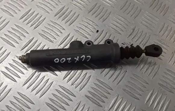 Mercedes-Benz CLK A208 C208 Clutch slave cylinder 2022900112