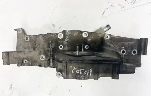 Subaru Forester SH Engine mounting bracket