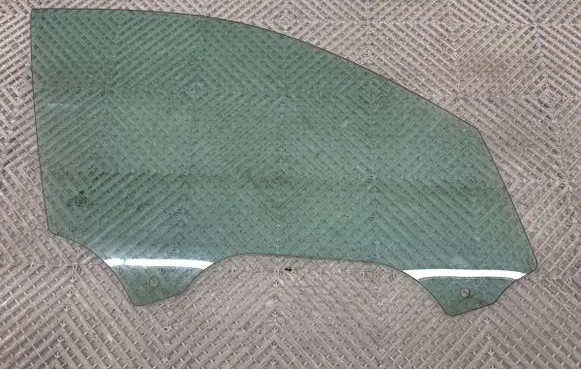 BMW X6 F16 Front door window glass four-door 