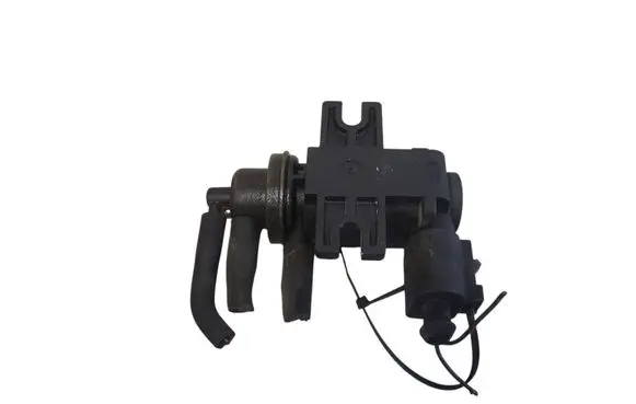 Volkswagen Amarok Turbo solenoid valve 1K0906627B 4011464A