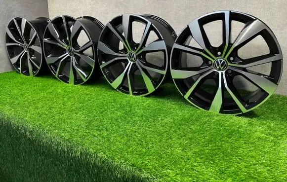 Volkswagen Polo VI R19 alloy rim 