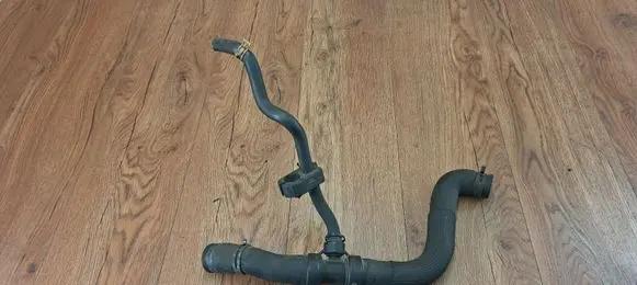 Renault Espace IV Coolant pipe/hose 8200520780