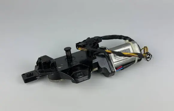BMW 5 E60 E61 Tailgate/trunk/boot lift motor 7129931 US712993102 489051060