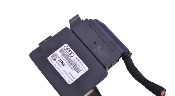 Audi A7 S7 4G Rear brake EMF control unit/module 4H0907801M