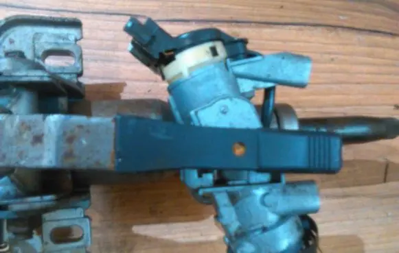 Mitsubishi Colt Ignition lock contact 