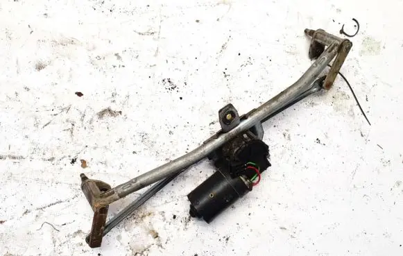 Audi A3 S3 8L Front wiper linkage and motor