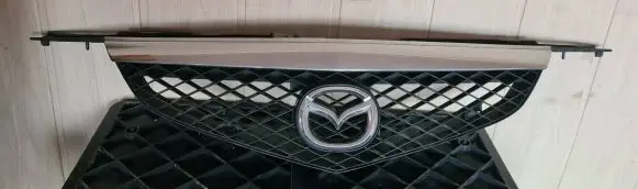 Mazda Premacy Front grill C145500712