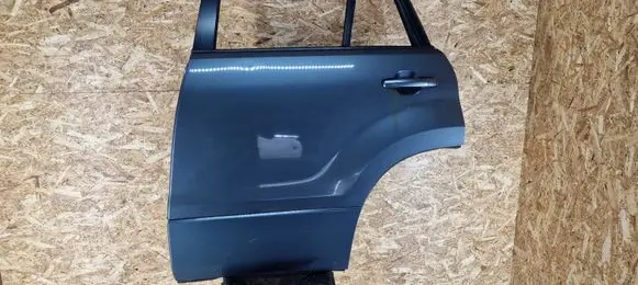 Suzuki Grand Vitara II Rear door 