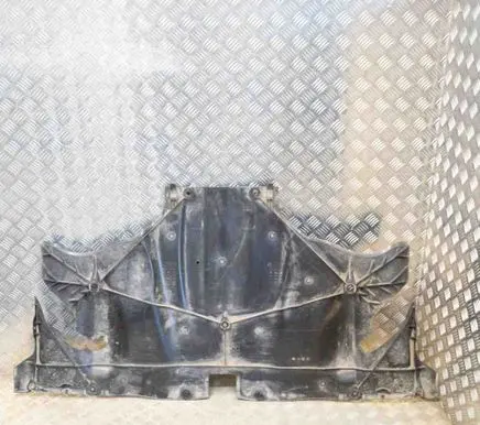 Center/middle under tray cover