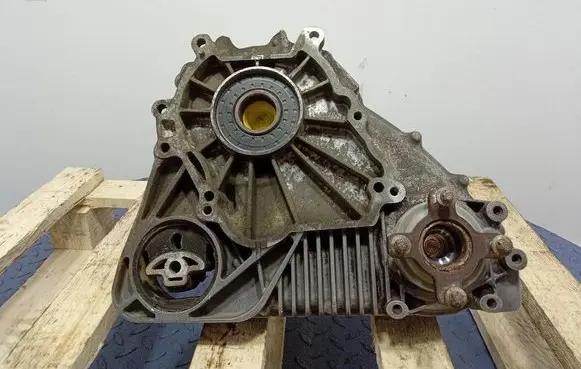 BMW X3 E83 Gearbox transfer box case 7555293
