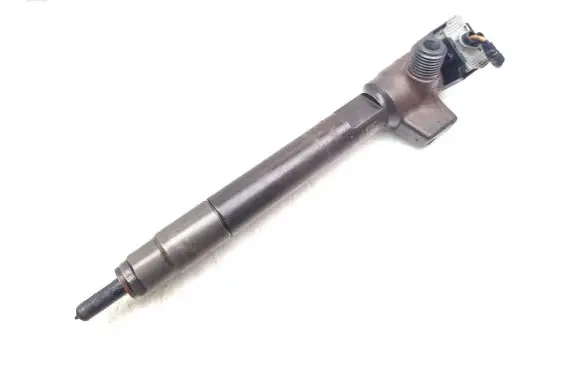 Ford Mondeo MK V Fuel injector 9674984080 28602948
