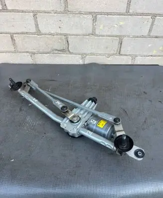 Hyundai Ioniq 5 Front wiper linkage and motor 98100GI000
