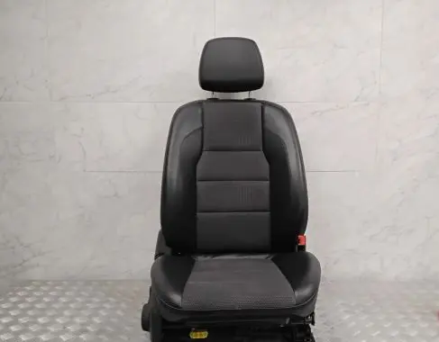 Mercedes-Benz C W204 Front passenger seat 