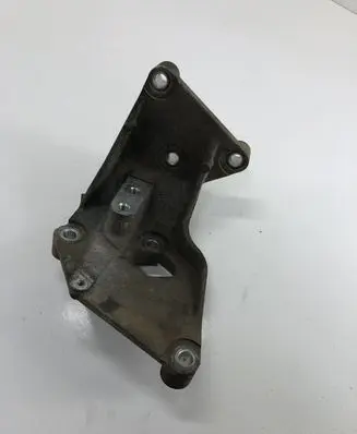 Nissan Qashqai Front differential bracket 