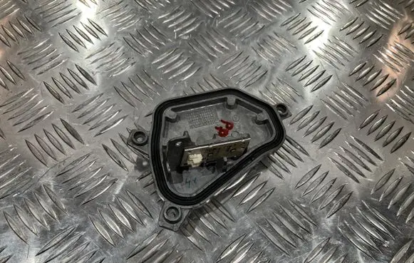 BMW X1 F48 F49 LED ballast control module TM16093