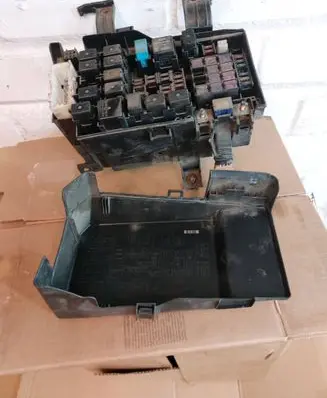 Mazda 6 Fuse box set G21C