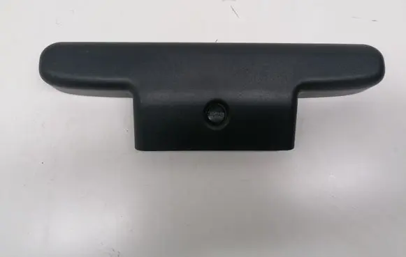 Ford Transit Third/center stoplight YC1513N408A 0374D
