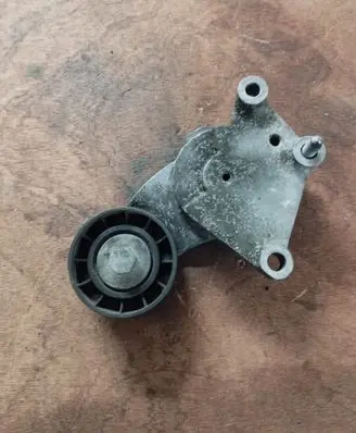 Peugeot 3008 I Alternator belt tensioner 9676854880