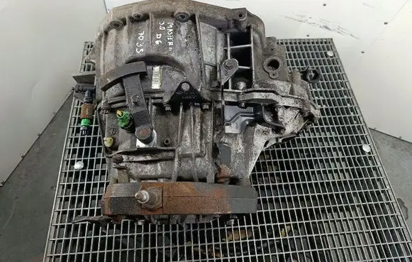 Renault Master II Manual 6 speed gearbox PF6052
