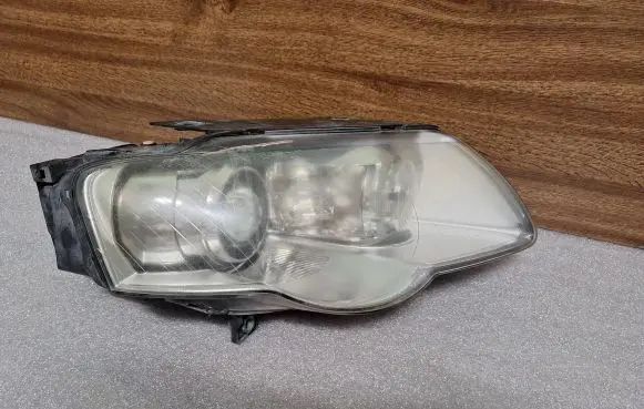 Volkswagen PASSAT B6 Headlight/headlamp 3C0941752K 07SSLC68