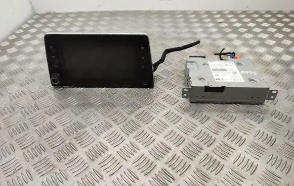Fiat Doblo III Radio/CD/DVD/GPS head unit 9852101580 98345773ZD