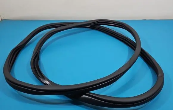 Hyundai i30 Front door rubber seal IMPRK1532112
