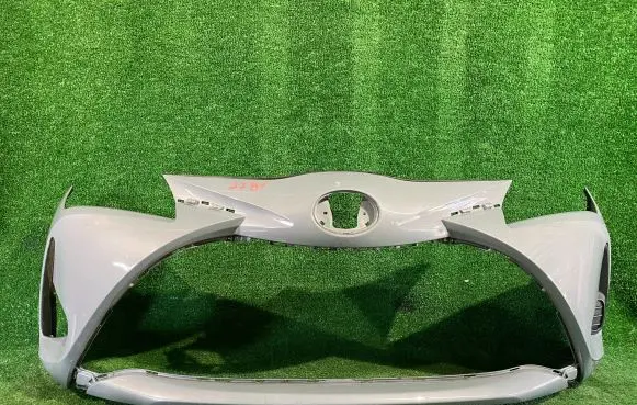 Toyota Yaris Front bumper 521190DA40