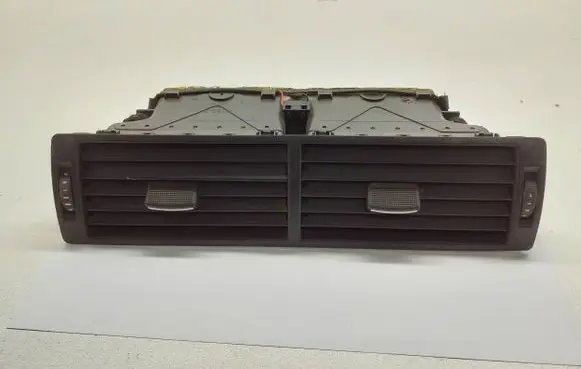 Audi A4 S4 B6 8E 8H Dash center air vent grill 8E0820951