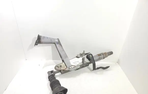 Steering wheel axle