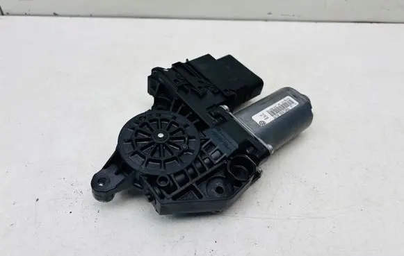 Volkswagen Golf Plus Rear door window regulator motor 5M0839401F 5K0959703 5K0959795