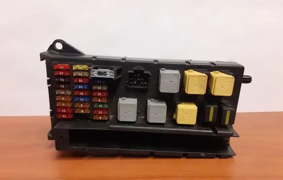 Mercedes-Benz Sprinter W906 Fuse box set 5449 A9065454701