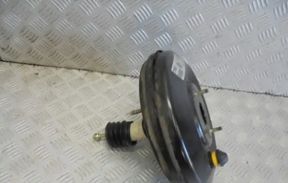 Alfa Romeo 147 Brake booster 46833675