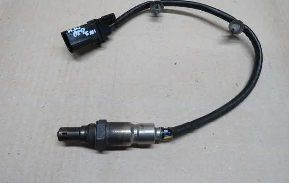 Opel Insignia A Lambda probe sensor 55579019
