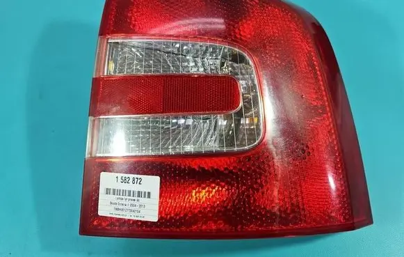 Skoda Octavia Mk2 (1Z) Rear/tail lights 1Z9945096 IMPRK1582872