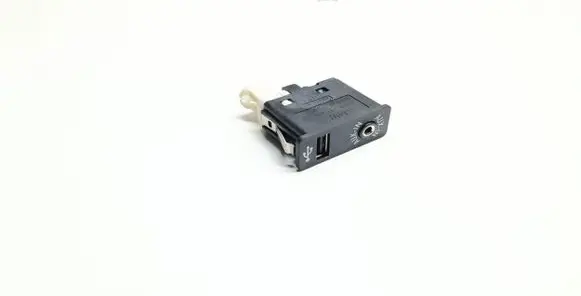 USB socket connector