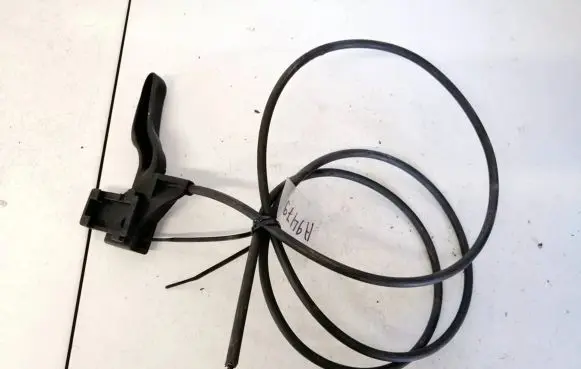 Engine bonnet (hood) release handle