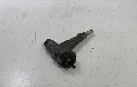 Audi A6 S6 C4 4A Ignition lock 4A1905851