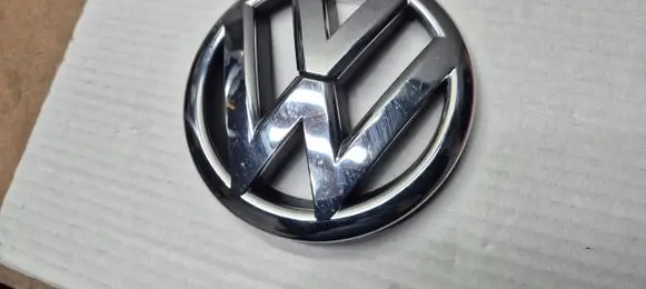 Volkswagen Polo Manufacturer badge logo/emblem 