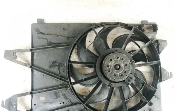 Ford Mondeo MK II Radiator cooling fan shroud 95bb8c607
