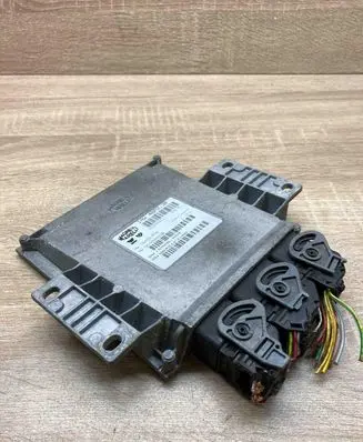 Peugeot 406 Engine control unit/module ECU 9645123180 16526054
