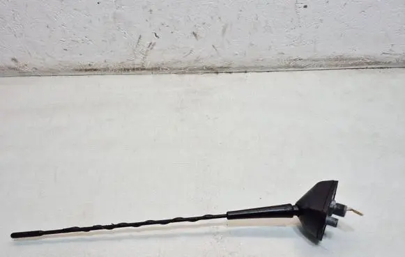Hyundai Santa Fe Aerial GPS antenna