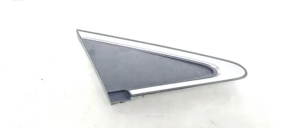 Toyota Avensis T270 Fender trim (molding) 6011705020