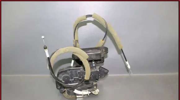 Infiniti FX Front door lock